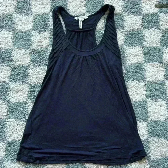 BCBG Generation Black Tank - size L - Picture 2 of 4